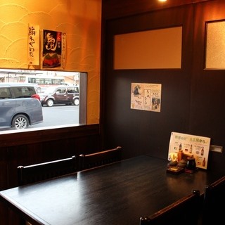 2人用のカップル個室から最大80名大宴会場まで