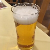 メインダイニングルーム - まずは生ビールで乾杯！ KIRIN 一番搾りプレミアム生ビール 380ml 950円(ドリンク1杯付のコースで無料)