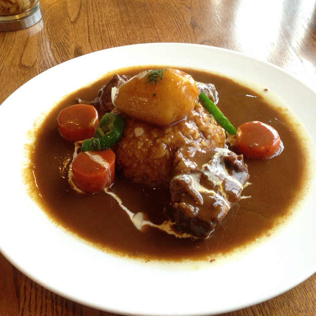 カレーの店 いーとん>