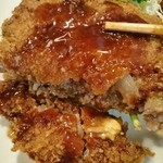 気賀亭 - メンチはデカイだけじゃなく旨い！！