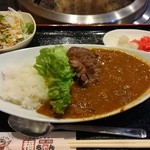焼肉福ちゃん & カレーshop - 特上厚切タン入特製カレー