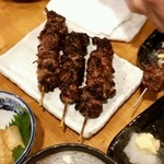 焼とり よね田 - はつすじ