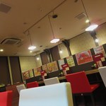 らーめん工房 海 - 店内