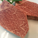 大和榛原牛 うし源 - シャトーブリアン