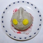 ファミリーマート - 料理写真:ウルトラまん¥200