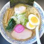 ラーメン ツバメ - 昔風そば塩のアップ