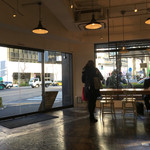 ストリーマー コーヒー カンパニー - 店内
