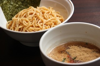 Jun-pey ra-men  - 煮干しつけ麺　７５０円　２５０gまで無料