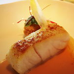 アジュール フォーティーファイブ - タラのポワレ オレンジソース