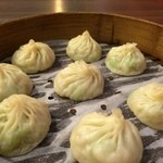 LiYuan - 糸瓜と海老の小籠包