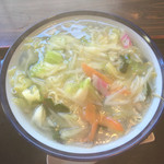 そば処池乃屋 - タンメン。レンズが曇る程熱々。中華麺も美味しい。