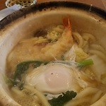 家族亭 - グツグツと美味しそうですね。