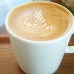 カザーナ・コーヒー - カフェ・ラテ