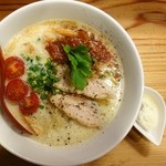 十夢 - プレミアムトマトラーメン