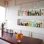 海を眺めながらお食事できるテラス席