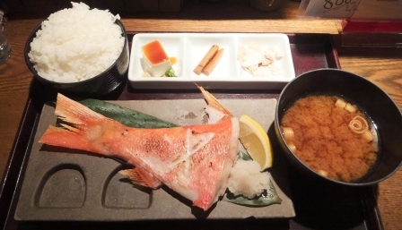 魚メニューが豊富 金目鯛塩焼き定食 堪能 By オッズラッパー 日本酒とお魚きっちん 祐星 西大橋 居酒屋 食べログ