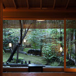 Kaname Annishitomiya - 部屋からの庭の眺め。素晴らしいの一言。