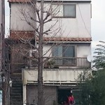 九州ラーメン 六五六 - 知らなければ、まず店だと気付きません。