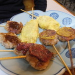 たこ坊 - とん平、豚串三本セット（からし焼、梅焼、味噌焼）
