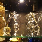 積翠庵 - 飾り棚のシャンパングラス　