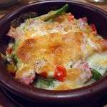 立ち呑み 魚平 - 「彩り野菜のチーズ焼」