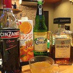 ガラクタ カフェアンドバー - 