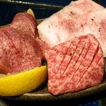 一切れ焼肉 一穂 - 塩タン、カルビ、イチボ