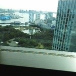 バー＆ラウンジ  トゥエンティエイト コンラッド東京 - 景色もごちそう