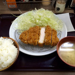 坂井精肉店 - 肉厚ロースかつ定食、大ごはん、大キャベツ