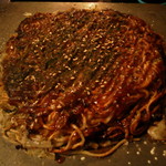 お好み焼き じゅにあ - 府中焼き・肉玉そば750円（税込）