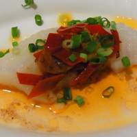 中国飯店 紫玉蘭 - 白身魚の蒸し物