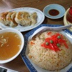 仙龍 - エビチャーハン、ギョーザ        2016年1月