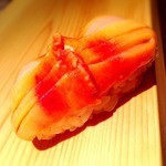 鮨 あらい - 赤貝