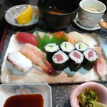 食文化 広喜 - 寿司ランチのお寿司と茶碗蒸し・味噌汁・お漬物・デザート