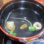 五斗蔵 寺の屋 - 鰻きものお吸い物です、これはうな重、せいろ蒸しともに一緒でした。