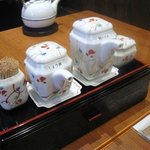 五斗蔵 寺の屋 - ここでは、鹿児島、宮崎産の脂ののった美味しい鰻を、炭火で心を込めて手焼きして出してくれます。 