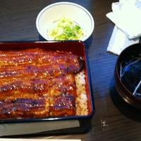 鰻 若松 - うな重　松(2100円)