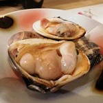サムライフードスクエア　あじえもん - はまぐり焼き。身が柔らかく食感も優しい。