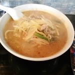 鳳来 - 辛味噌ラーメン　中辛