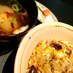 花果山 - ガーリックライス＆お味噌汁