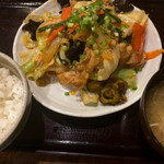 紅とん - 肉野菜炒め定食 ¥750