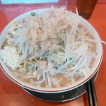 ジャンプ - ラーメン中盛り