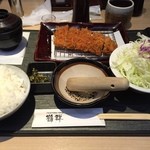 とんかつ料理と京野菜 鶴群 - 霧島黒豚ロース定食