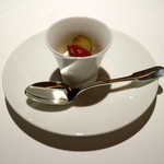 レフェルヴェソンス - La ferme du paradis~
      Glace d’olive d’automne, crêmet d’Anjou, poire de terre, citronnelle（2016.Jan)