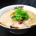 拉麺 津津 - 料理写真:一番人気の豚骨醤油「白玉こってり」