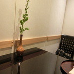 日本料理 太月 - 個室に着席です