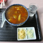 Ishigeya Yatabeten - カレー蕎麦900円。税別