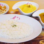 ねこぐるま - 2種類のルゥで食べるスリランカカレー。