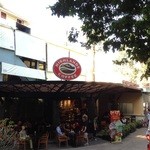 HIGHLAND COFFEE - ハイトランド カフェの外観