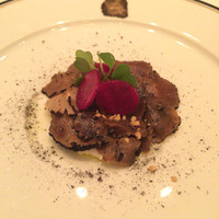 Terres de Truffes, Tokyo - ②秋トリュフフロマージュブラン　ビーツ　アーモンド